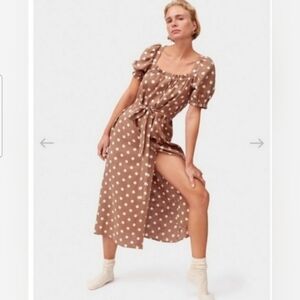 Sleeper 100% linen brigitte in mocha polka, medium